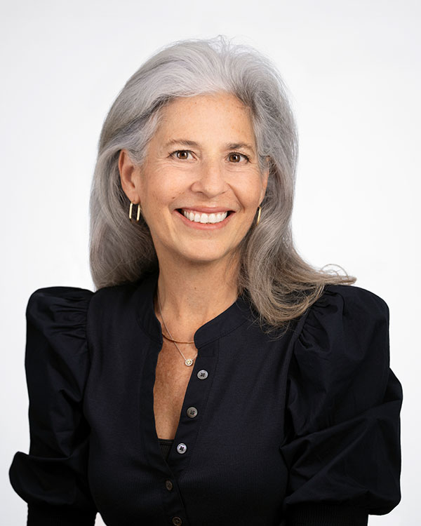 Elyse Rosenblum headshot